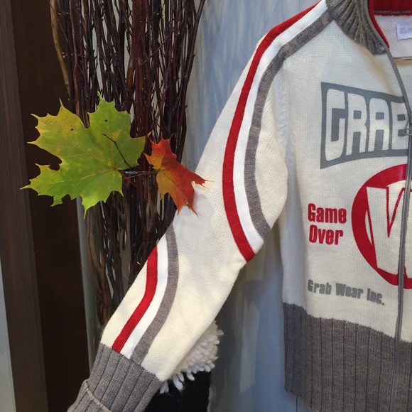 ❤️ GRABWEAR ZIPPED SWEATER - Picture 5 of 12